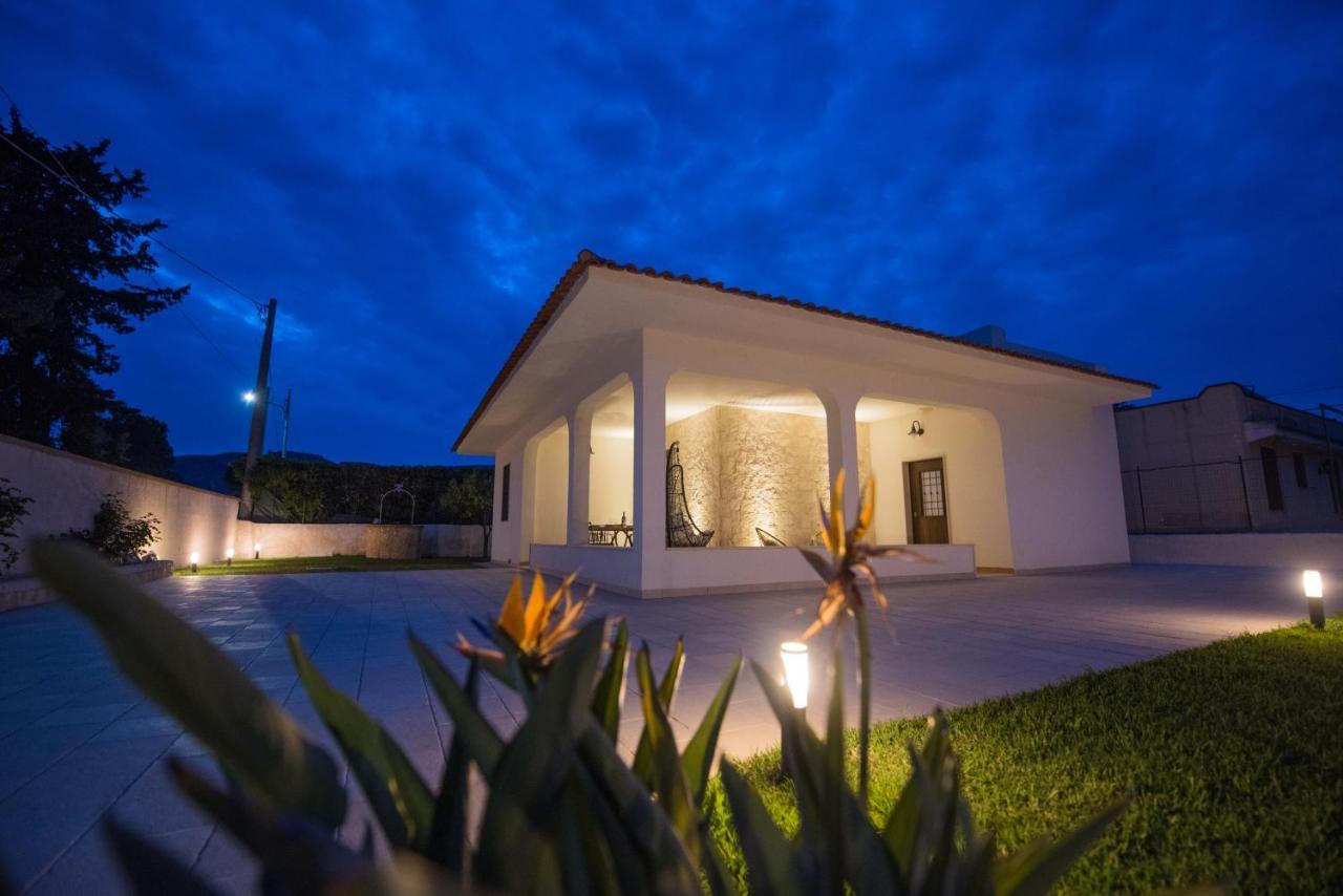Villa Etoile - Charme & Relax With Pool Avola Exterior foto